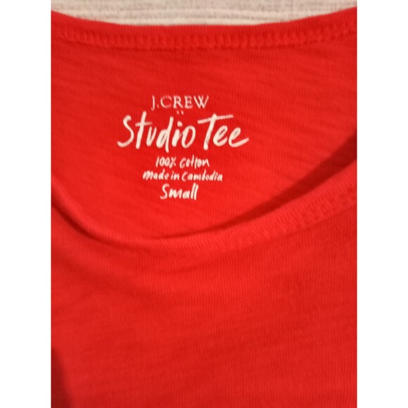 J Crew Studio Tee T-Shirt Womens Size Small Short Sleeve Red Solid - Picture 2 of 3